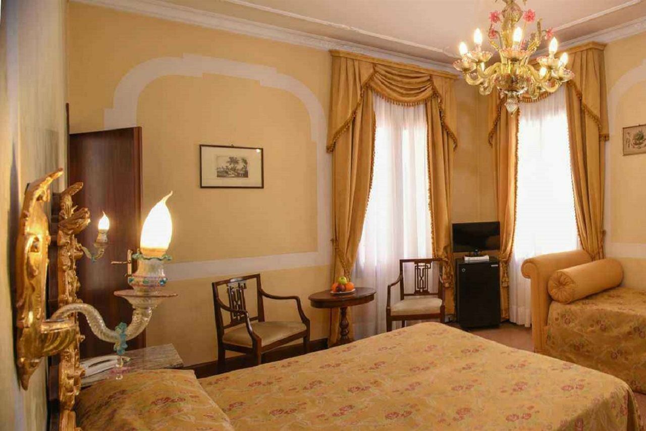 Hotel San Moise Veneza Exterior foto